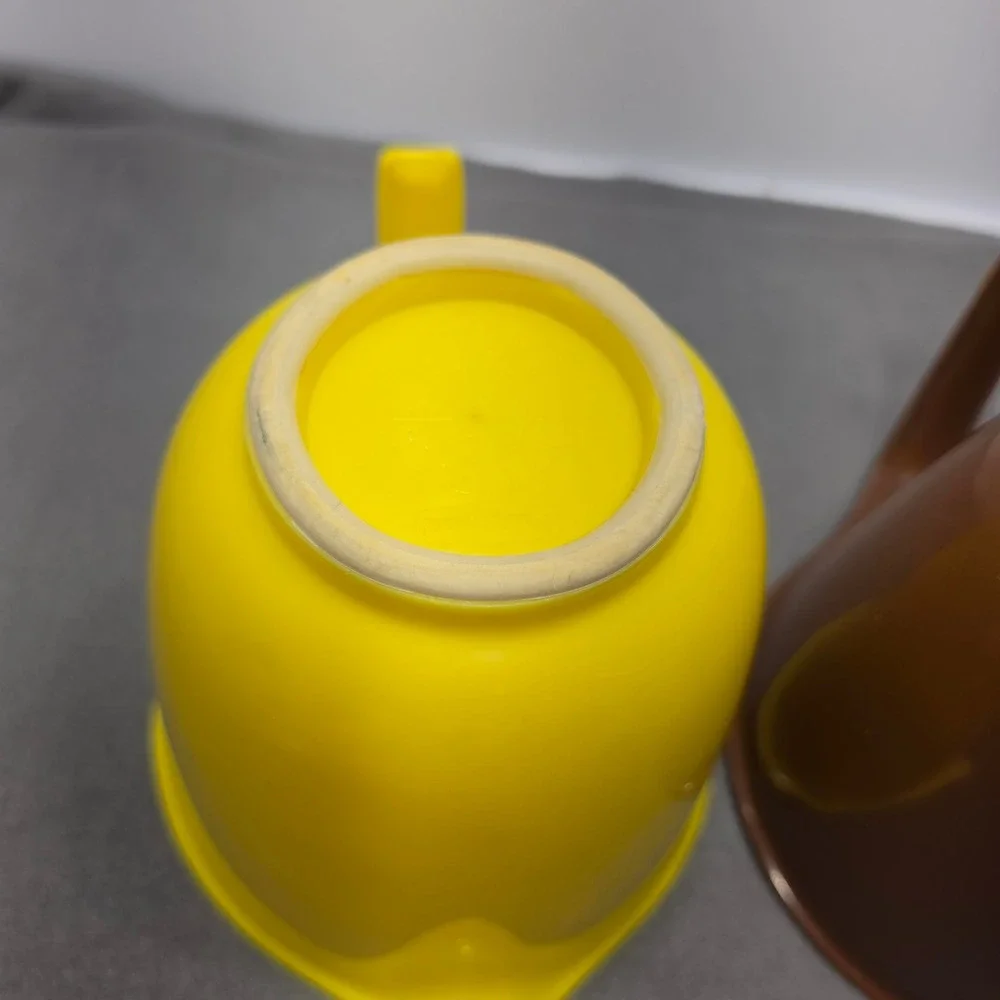 Vintage Tupperware 1.4L Measuring Mixing Pitcher Set Yellow Brown Retro 6 Cup  G